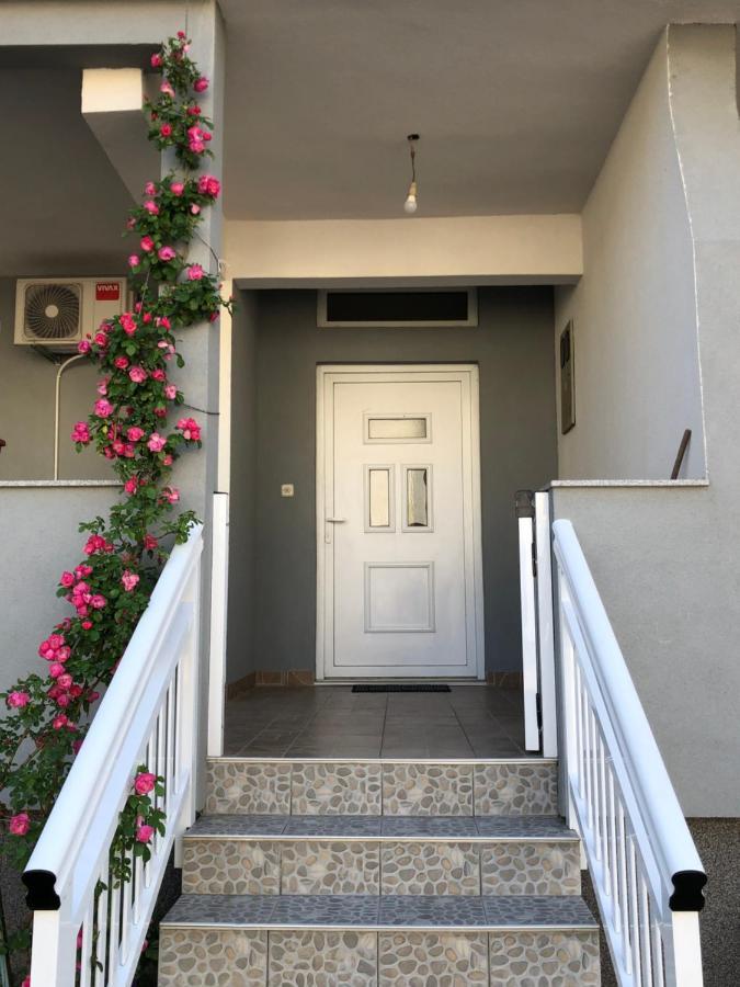 Apartment Hercegovina Mostar Buitenkant foto